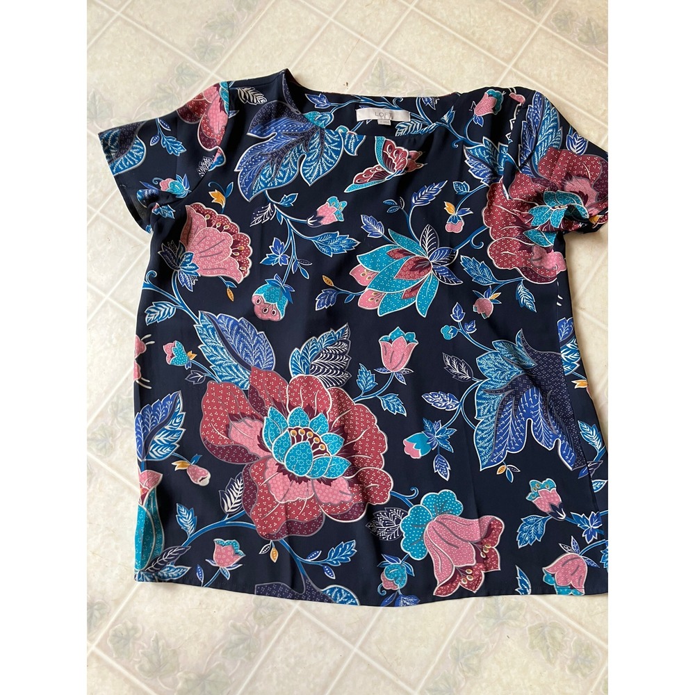Ann Taylor Loft Small Blue Floral Round Neck Short sleeve Filmy Blouse